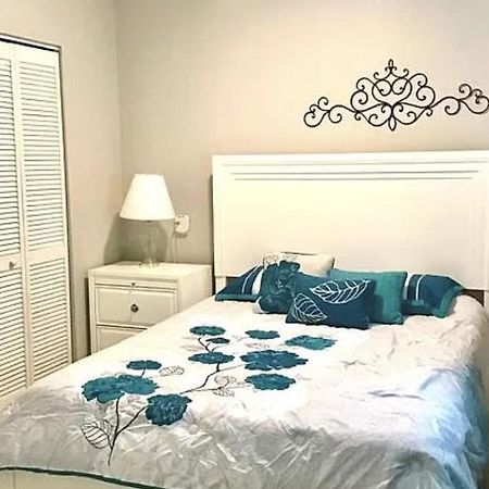 Cozy Beachside Condo With Pool View Corpus Christi Exterior photo